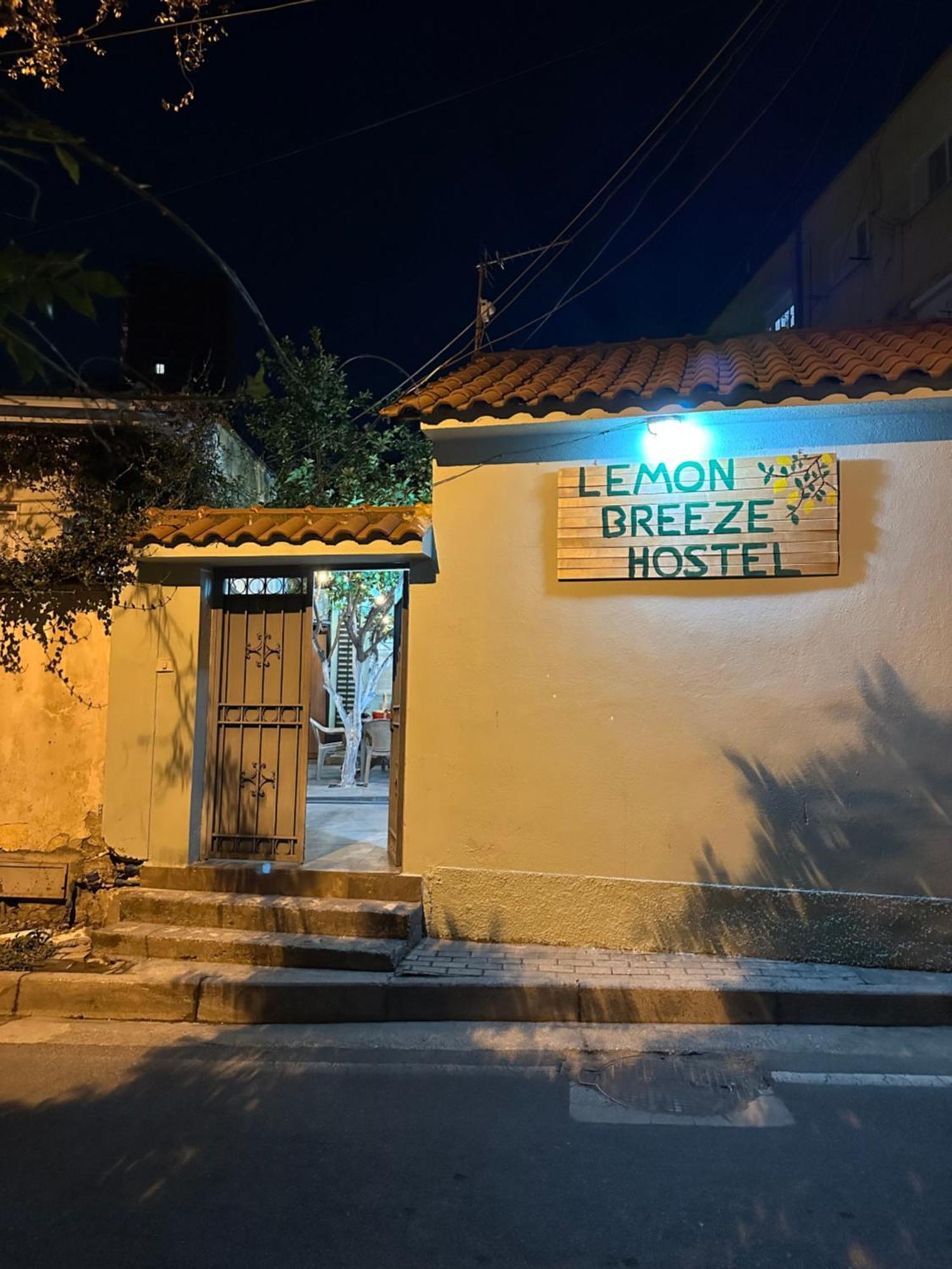 Tirana Lemon Breeze Hostel Buitenkant foto